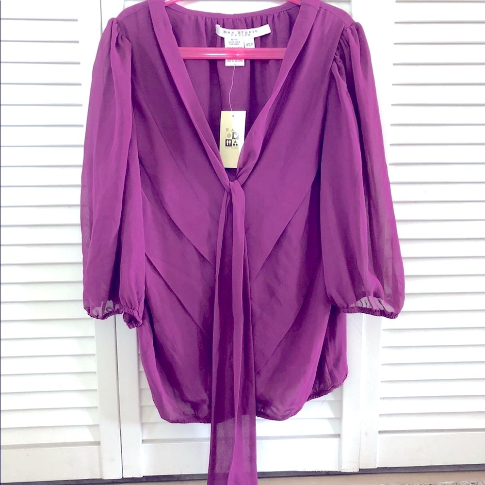 Max Studio Womens blouse,Raspberry color, size xsp